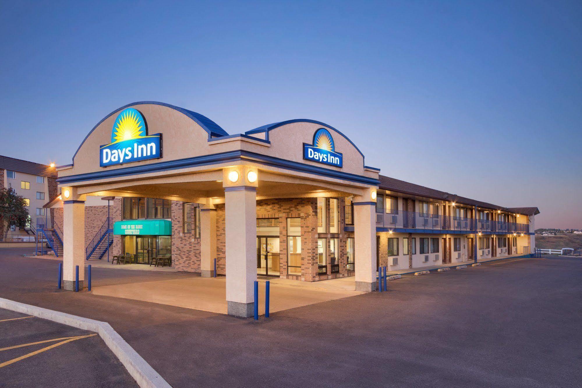 Days Inn By Wyndham Lethbridge Exteriér fotografie